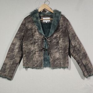 Daniel Benjamin Faux Fur &‎ Hide Vegan Tie Closure Jacket. Brown W/ Dusty Blue M